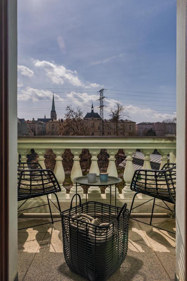 Riverside Hotel Plzeň Exteriör bild